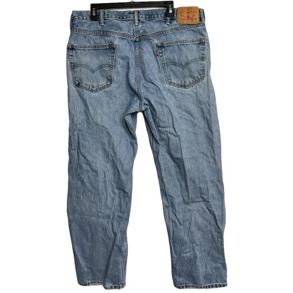 Levis 550 Relaxed Jeans Mens Size 40 Blue Light Wash Denim Mid Rise STAINS RIPS - Picture 1 of 8